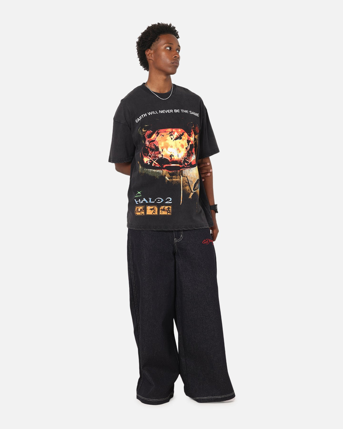 73Studio X Halo Halo 2 Masterchief Vintage T-Shirt Off Black
