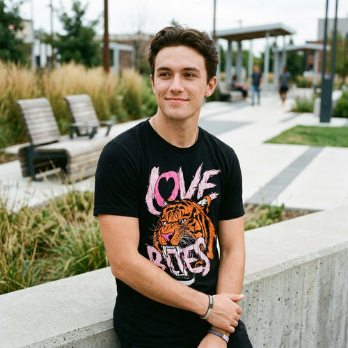 Love Bites Men's T Shirt